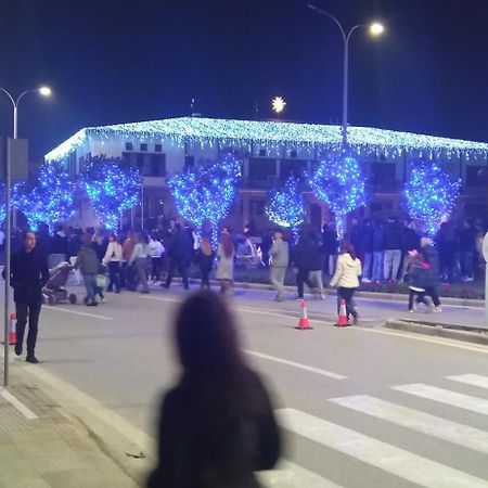 וולוס Maria Lux Apartments מראה חיצוני תמונה
