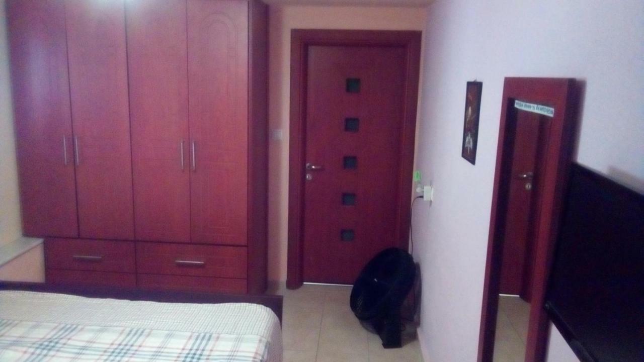 וולוס Maria Lux Apartments מראה חיצוני תמונה