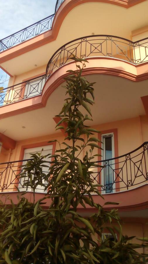 וולוס Maria Lux Apartments מראה חיצוני תמונה